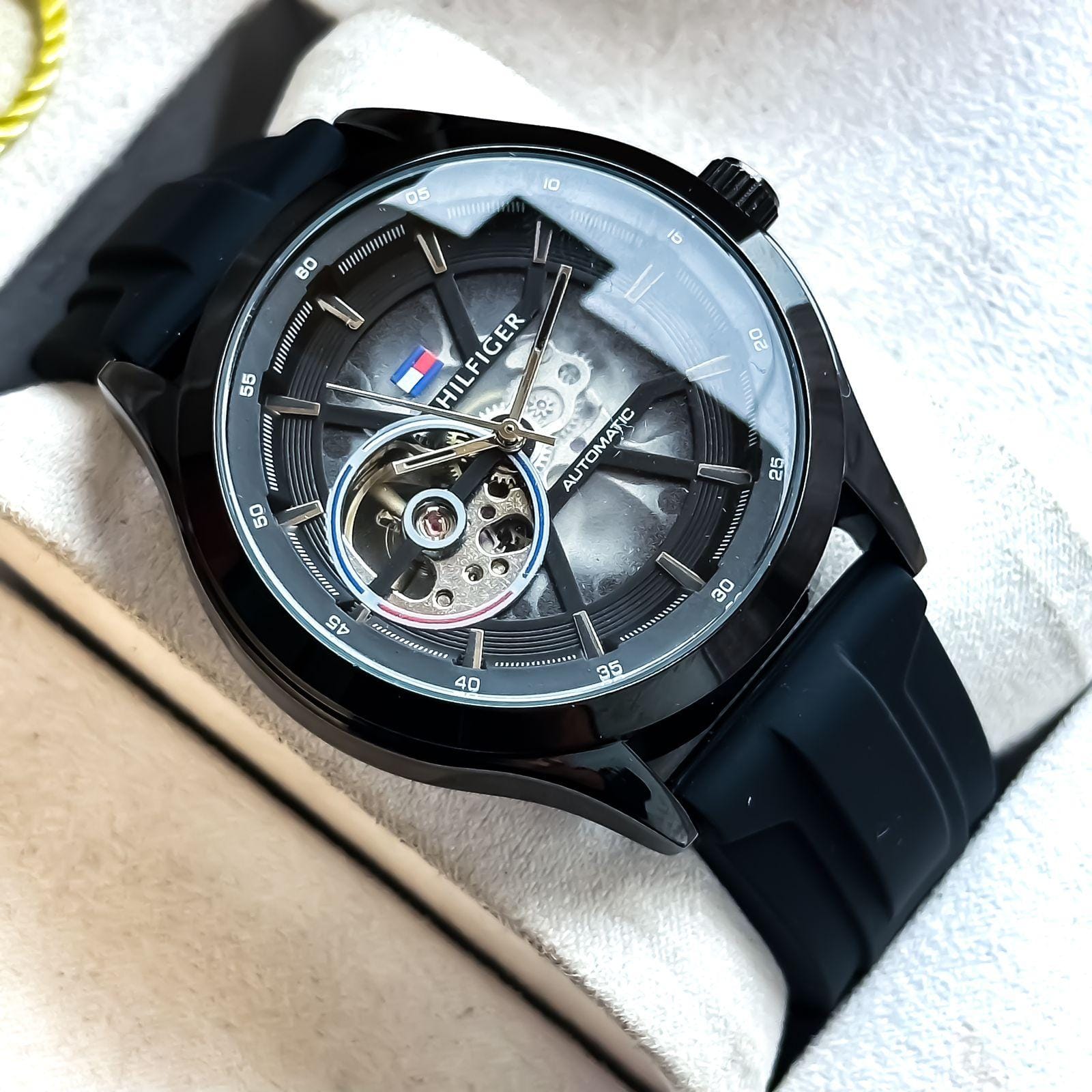 TOMMY HILFIGER MODERN AUTOMATIC